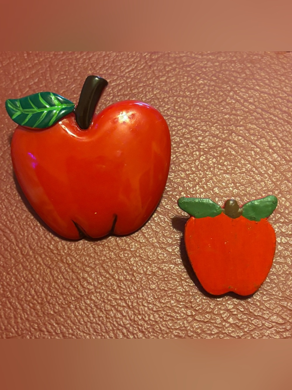 ✨2 Vintage Red Apple Pins